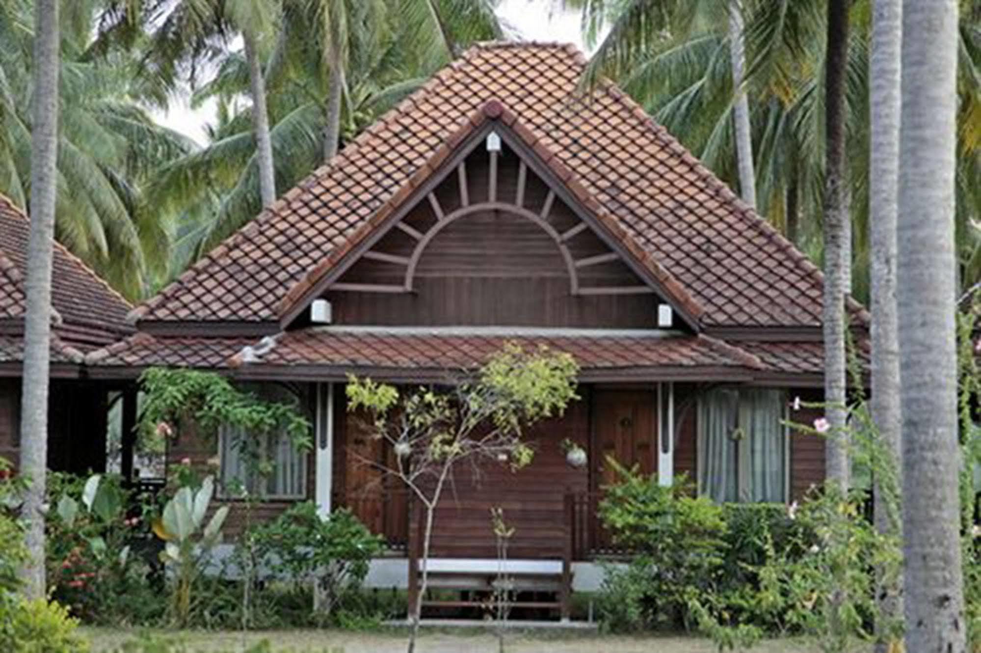 Coral Hotel Bangsaphan Bang Saphan Exterior photo