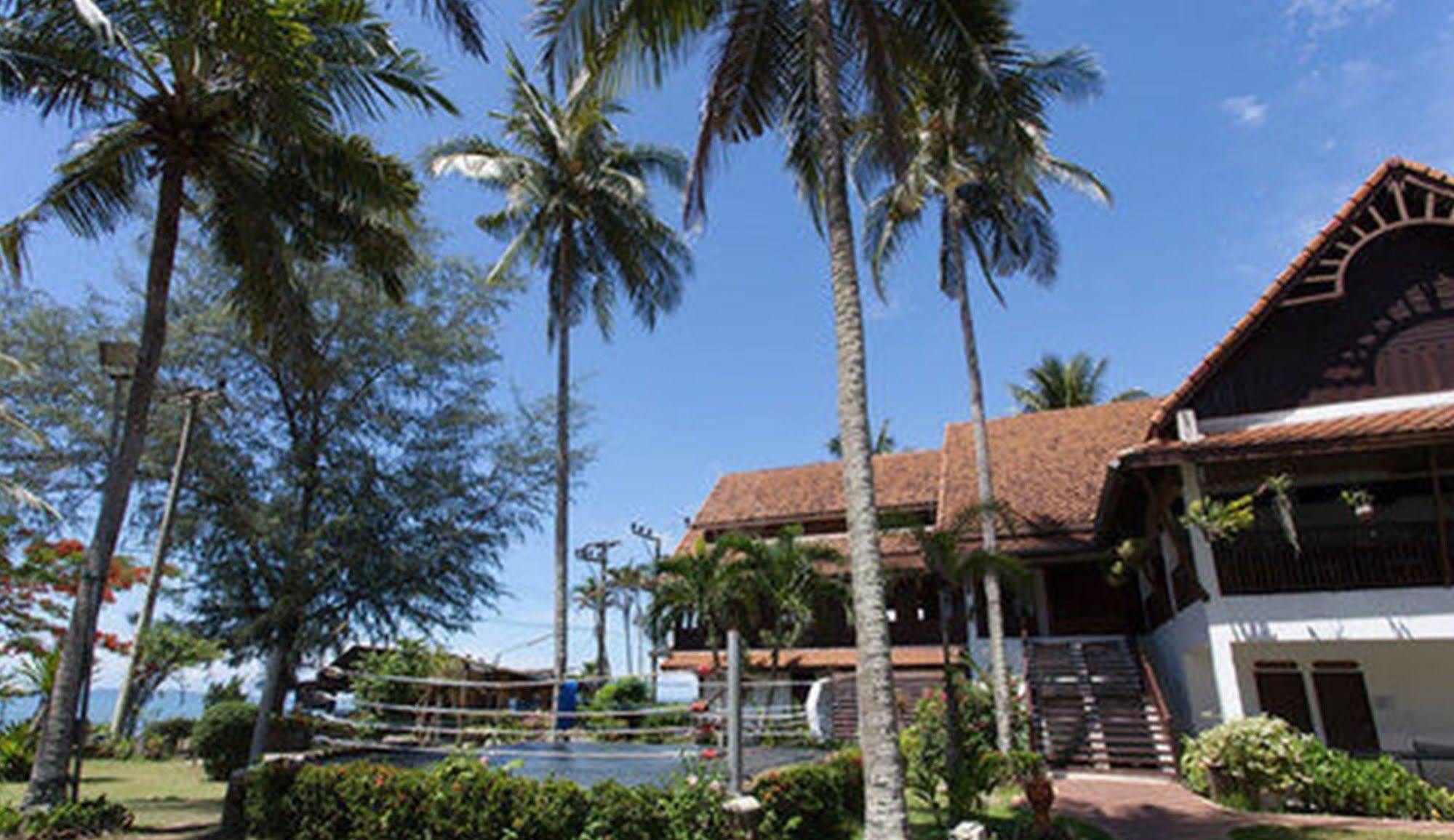 Coral Hotel Bangsaphan Bang Saphan Exterior photo