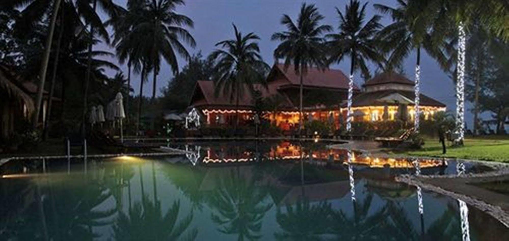 Coral Hotel Bangsaphan Bang Saphan Exterior photo